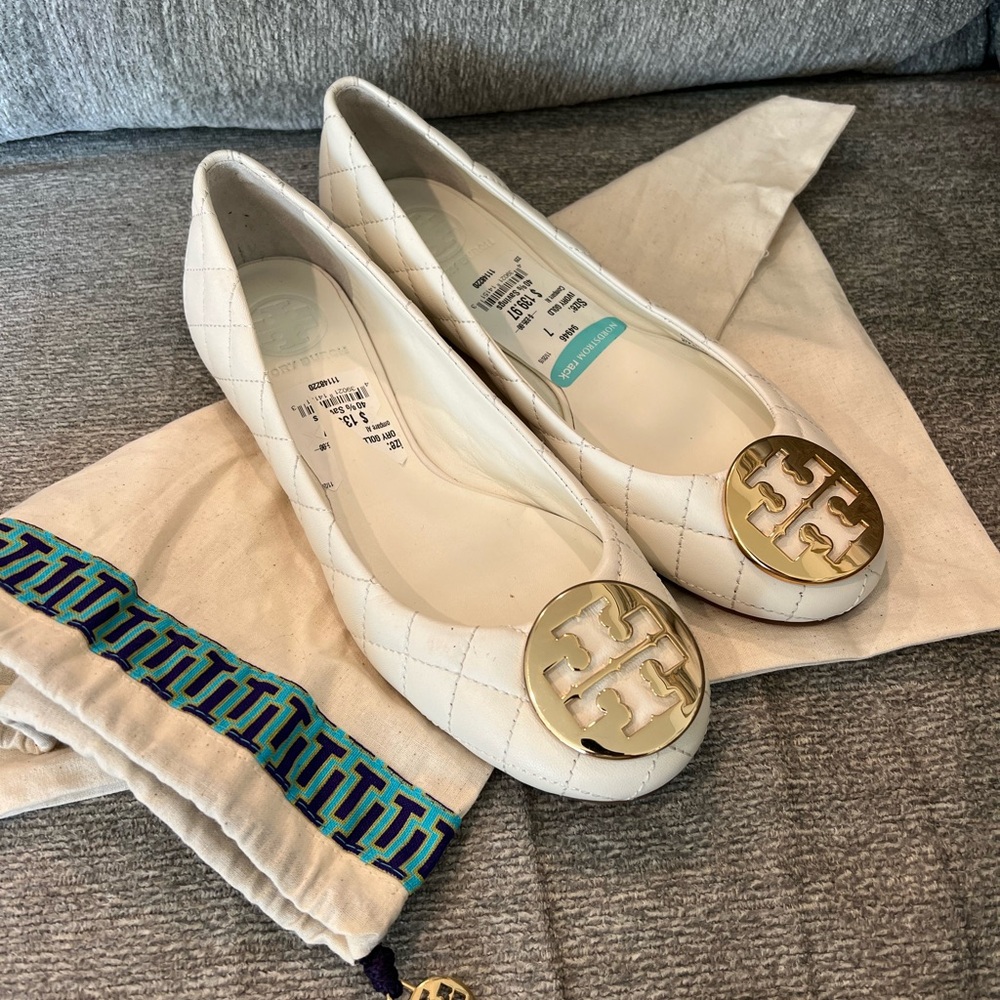 Tory Burch White Quilted Flats with Gold Emblem
